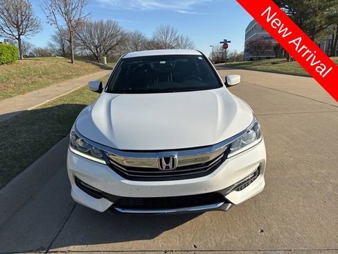 Used 2016 Honda Accord Sport image 8