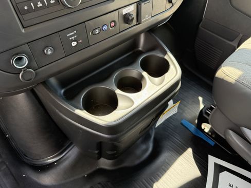 New 2025 Chevrolet Express 3500 w/ Power Convenience Package image 22