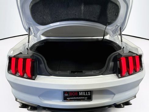 Used 2019 Ford Mustang GT Premium RWD image 25