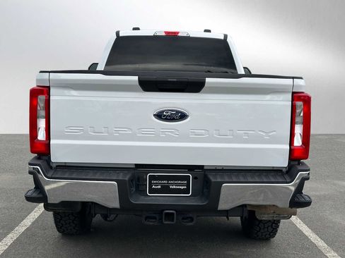 Used 2023 Ford F350 XLT w/ FX4 Off-Road Package image 6