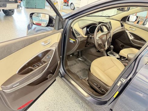 Used 2017 Hyundai Santa Fe Sport AWD/4WD image 10