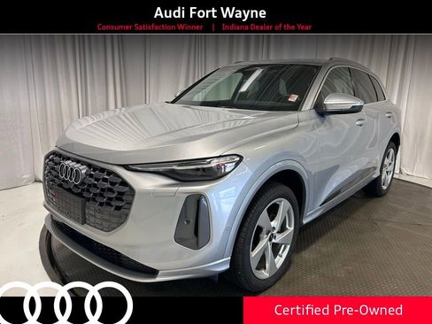 Certified 2025 Audi Q5 Premium w/ Premium Plus AWD/4WD image 1