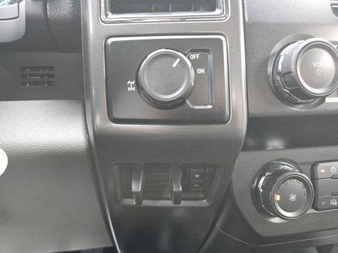 Used 2019 Ford F350 XLT image 16