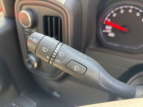 Used 2025 Chevrolet Silverado 1500 Custom Trail Boss w/ Turbomax Blackout Package AWD/4WD image 34