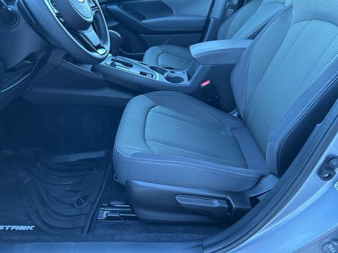 Certified 2024 Subaru Crosstrek 2.0i Premium image 11