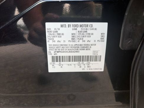 Used 2018 Ford Edge Titanium w/ Equipment Group 301A AWD/4WD image 31