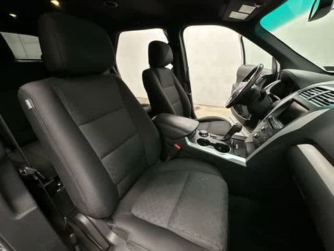 Used 2015 Ford Explorer XLT w/ Equipment Group 201B image 20
