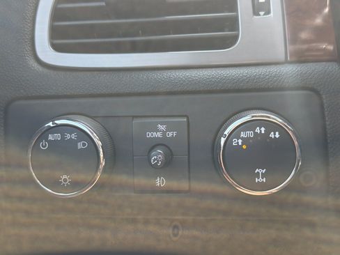 Used 2013 GMC Sierra 1500 SLT w/ SLT Convenience Package AWD/4WD image 24
