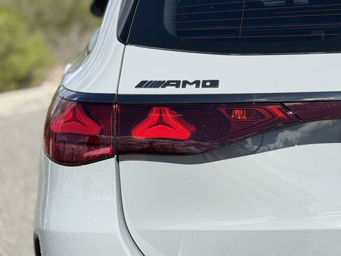 New 2026 Mercedes-Benz E 53 AMG 4MATIC Sedan image 11