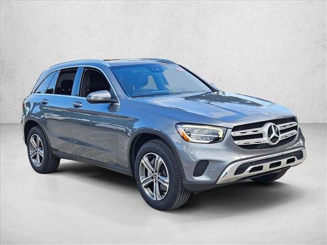 Certified 2022 Mercedes-Benz GLC 300 image 3