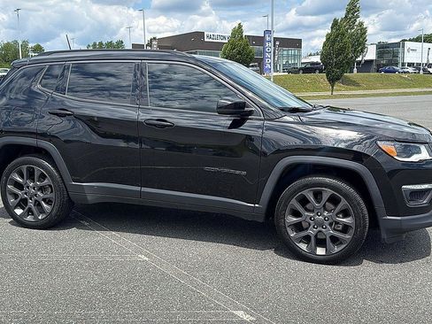 Used 2020 Jeep Compass High Altitude AWD/4WD image 3