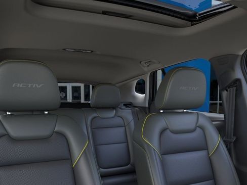 New 2026 Chevrolet Trax ACTIV w/ Sunroof Package FWD image 24