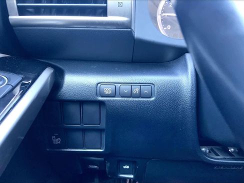 Used 2015 Lexus IS 250 image 34