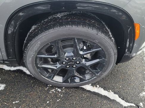 New 2026 Chevrolet Traverse RS image 15