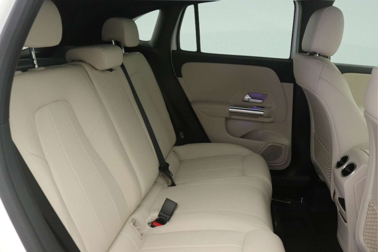 New 2026 Mercedes-Benz GLA 250 4MATIC image 8