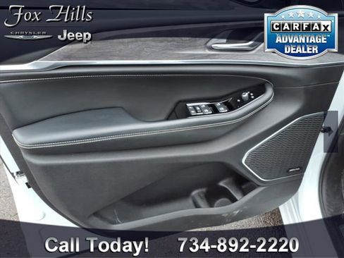 Used 2024 Jeep Grand Cherokee L Overland w/ Rear Seat Video Group I image 16