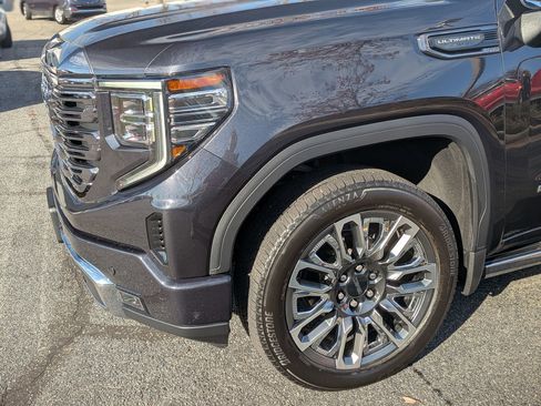 Certified 2024 GMC Sierra 1500 Denali Ultimate image 11