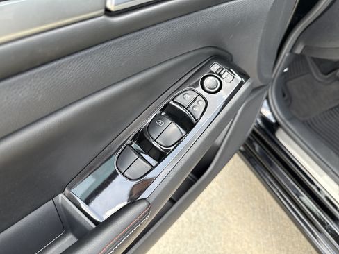 Used 2024 Nissan Altima 2.0 SR FWD image 15