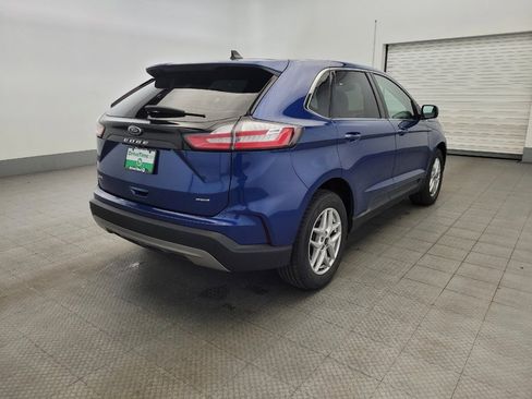 Used 2023 Ford Edge SEL image 9