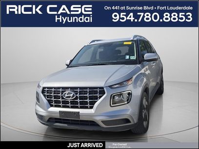 Used 2023 Hyundai Venue SEL