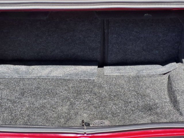 Used 2013 Dodge Challenger R/T Plus RWD image 21