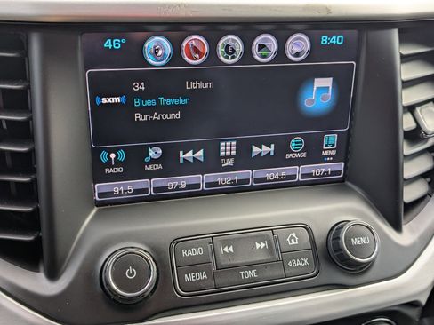 Used 2018 GMC Acadia SLT image 21