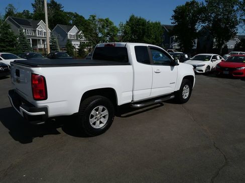 Used 2018 Chevrolet Colorado W/T w/ WT Convenience Package RWD image 7