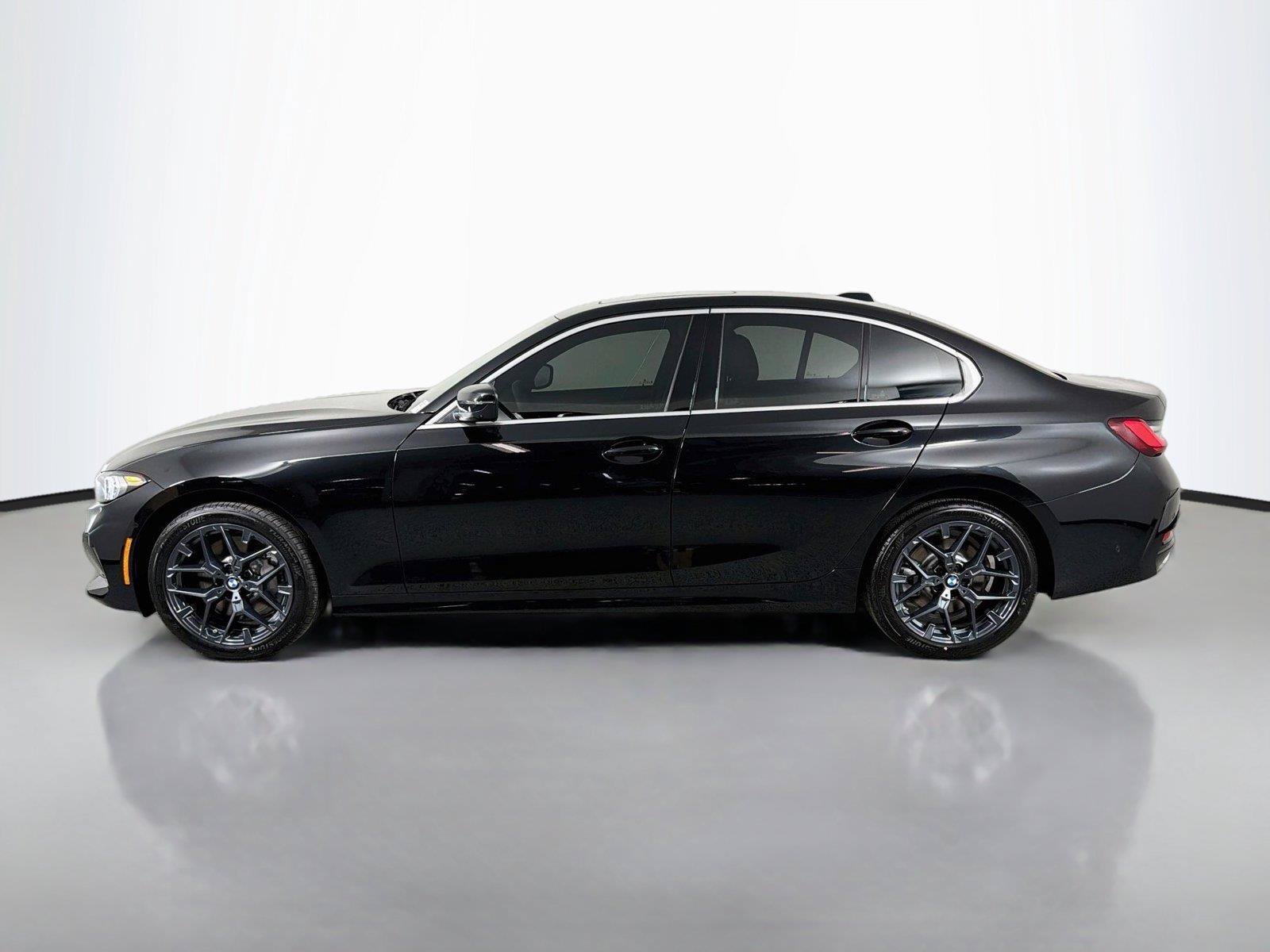 New 2026 BMW 330i xDrive Sedan w/ Premium Package AWD/4WD image 8