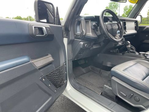 Used 2021 Ford Bronco First Edition AWD/4WD image 14