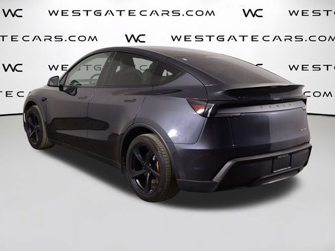 Used 2026 Tesla Model Y Long Range AWD/4WD image 42