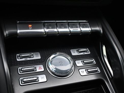 Used 2024 Lincoln Nautilus Reserve w/ Equipment Group 202A AWD/4WD image 29