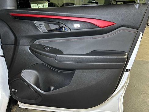 Used 2024 Chevrolet TrailBlazer RS w/ Convenience Package image 10