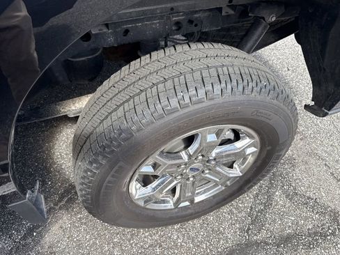 Used 2023 Ford F150 XLT w/ Equipment Group 302A High image 13