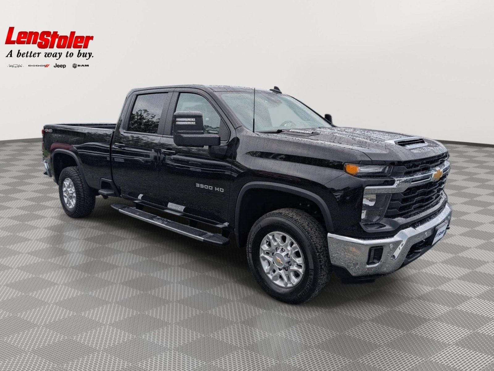 Used 2025 Chevrolet Silverado 3500 LT w/ Safety Package AWD/4WD image 7