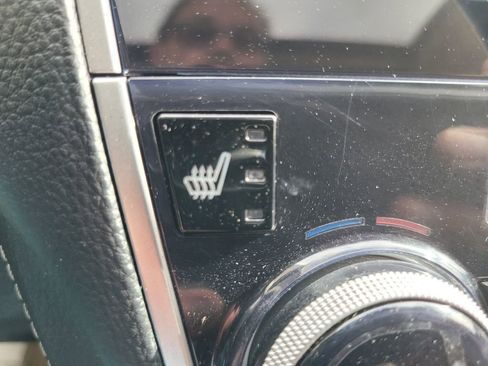 Used 2019 Subaru Outback 3.6R Touring image 37