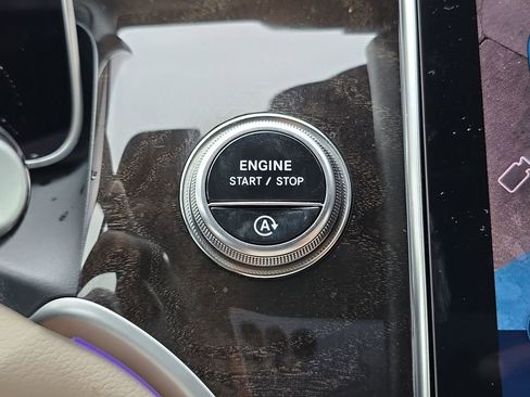New 2026 Mercedes-Benz GLC 300 4MATIC image 26