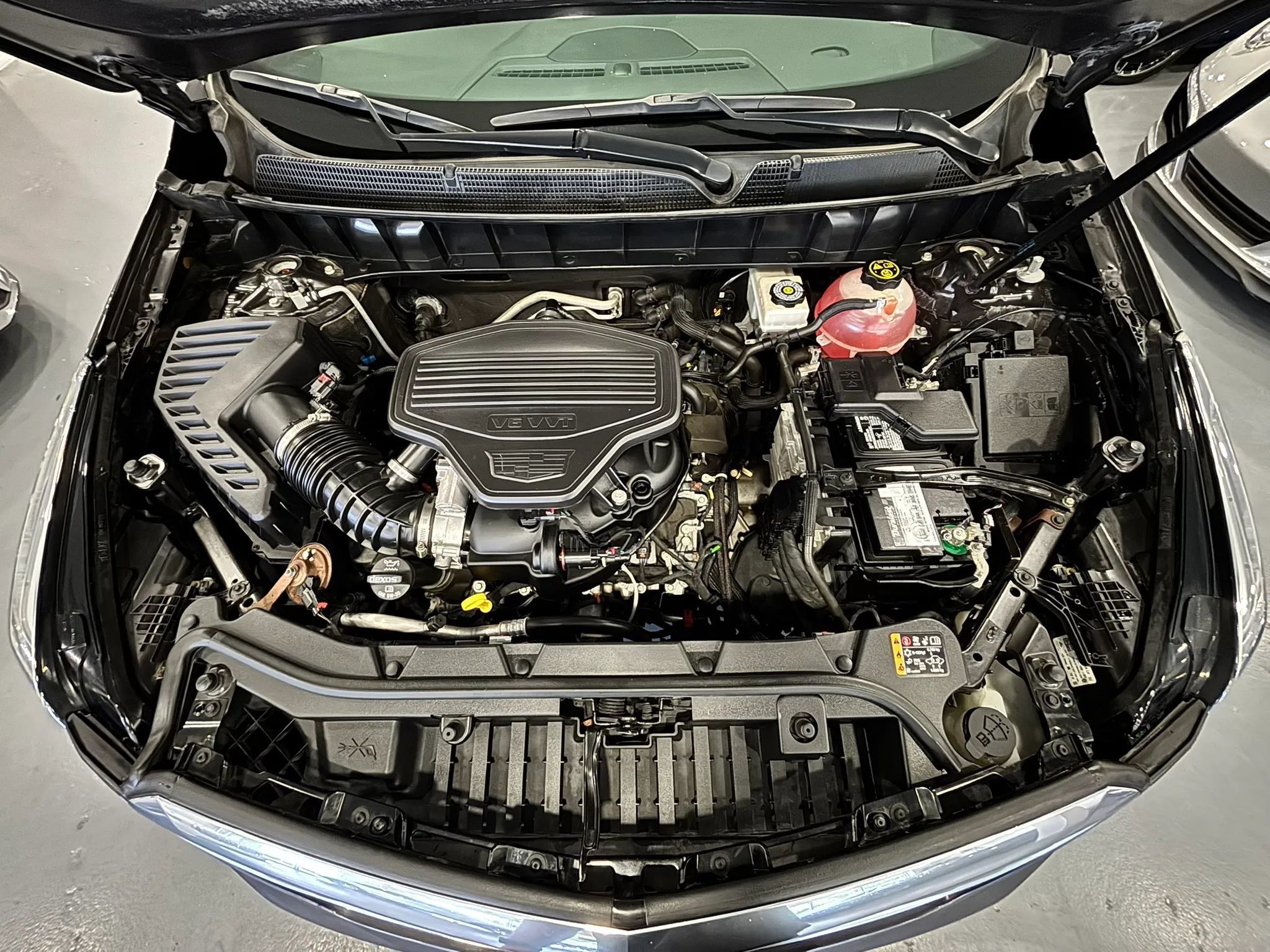 Used 2018 Cadillac XT5 Premium Luxury FWD image 49