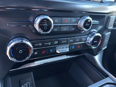 New 2025 Ford F150 Lariat w/ Equipment Group 501A Mid image 39