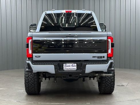 Used 2025 Ford F250 Platinum image 4
