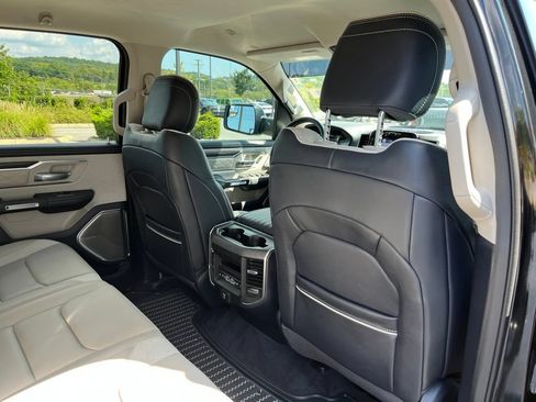 Used 2024 RAM 1500 Limited AWD/4WD image 23