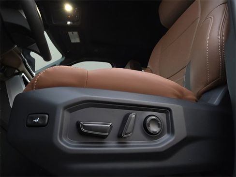 Used 2025 Toyota Tundra 1794 Edition image 28