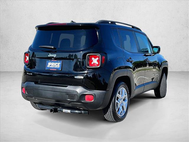 Used 2017 Jeep Renegade Latitude AWD/4WD image 2