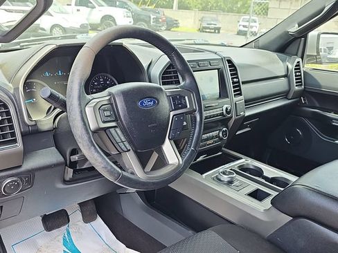 Used 2021 Ford Expedition XLT RWD image 16