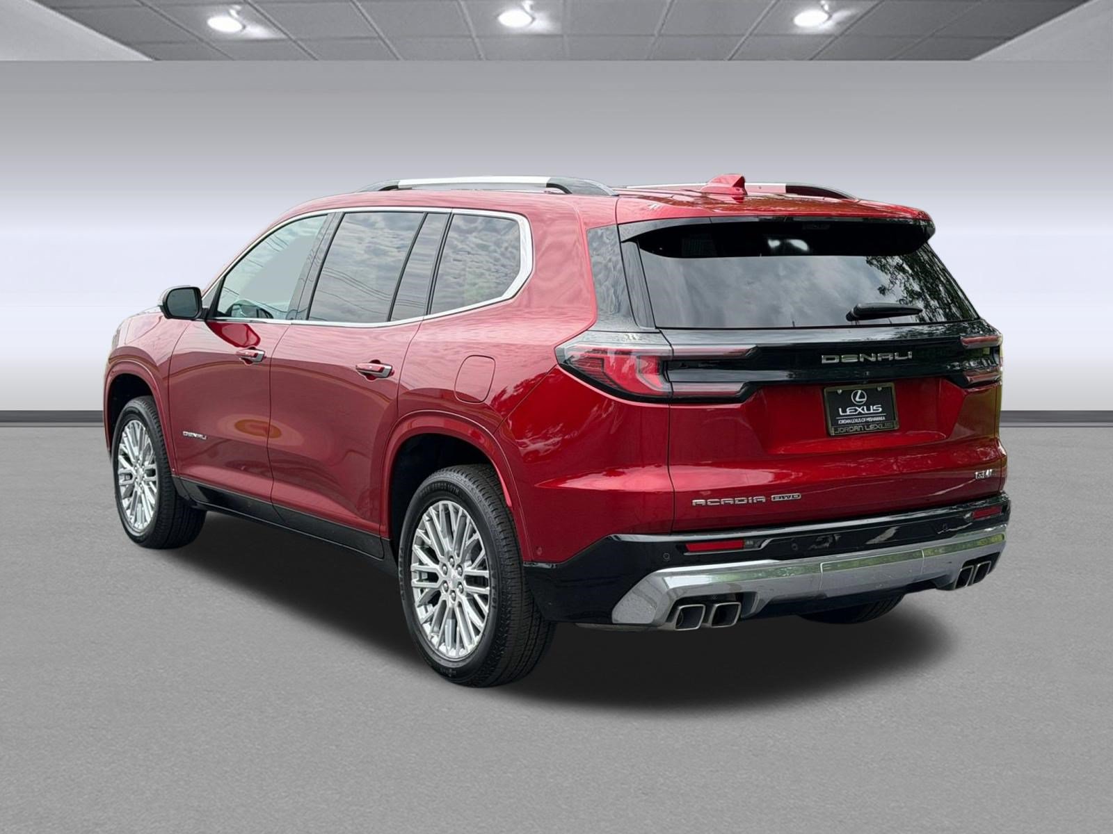 Used 2024 GMC Acadia Denali w/ Super Cruise Package AWD/4WD image 3