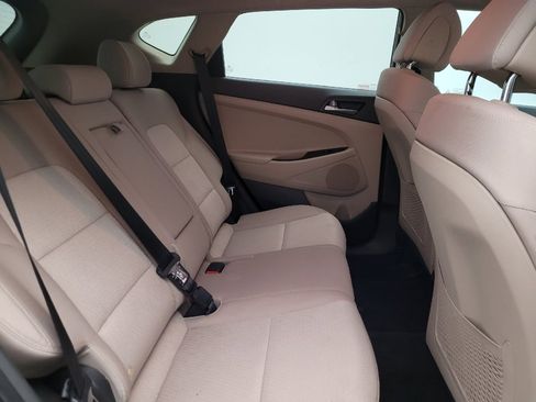 Used 2016 Hyundai Tucson SE FWD image 19