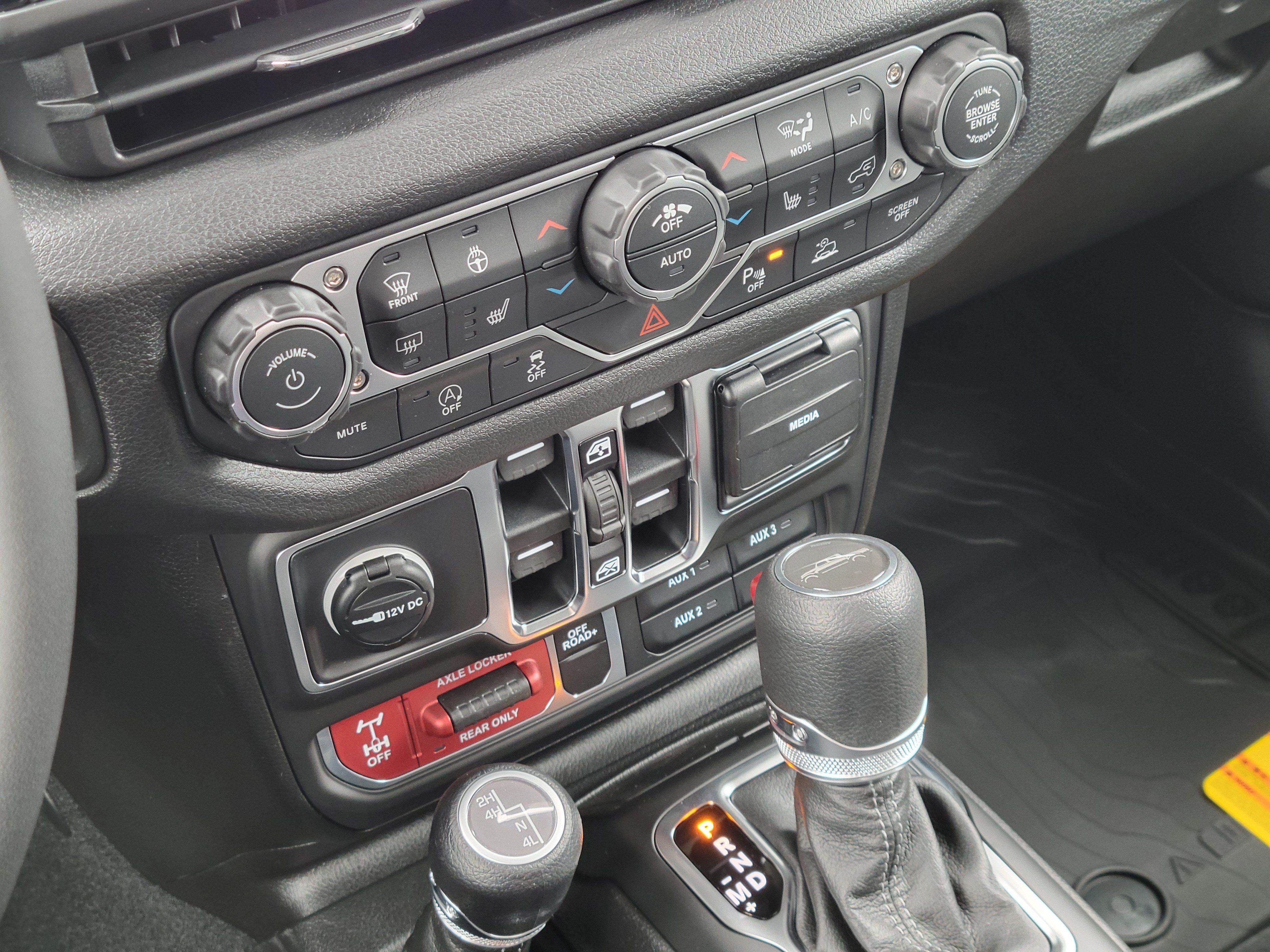 New 2027 Jeep Gladiator Sport AWD/4WD image 17