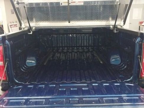 Used 2019 Chevrolet Colorado Z71 image 4