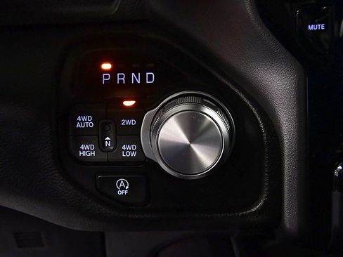 Used 2023 RAM 1500 Laramie AWD/4WD image 26