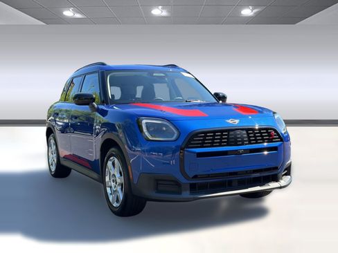 Certified 2025 MINI Cooper Countryman S w/ Comfort Package Max AWD/4WD image 7
