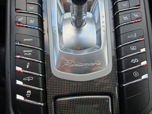 Used 2013 Porsche Panamera Turbo S image 26